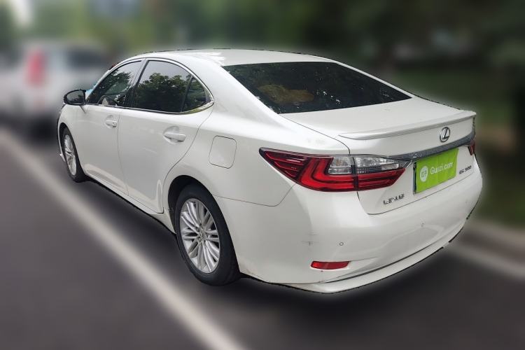 Used Lexus ES 2015 200 Elite Edition Rear Left 45 Deg