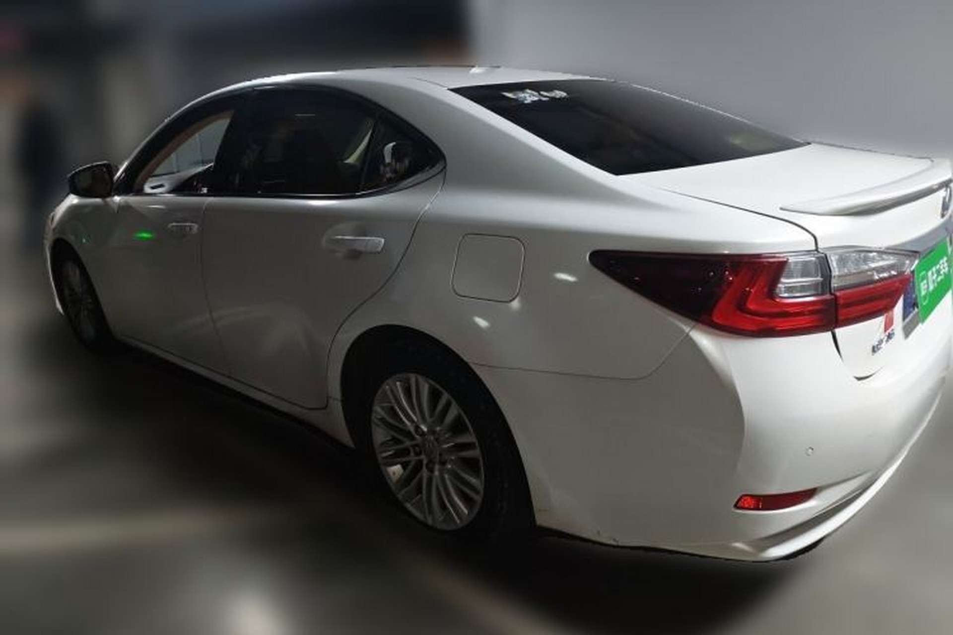 Used Lexus ES 2015 200 Elite Edition Rear Left 45 Deg