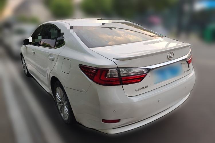Used Lexus ES 2015 200 Elite Edition Rear Left 45 Deg