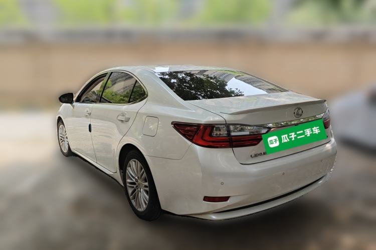 Used Lexus ES 2015 200 Elite Edition Rear Left 45 Deg