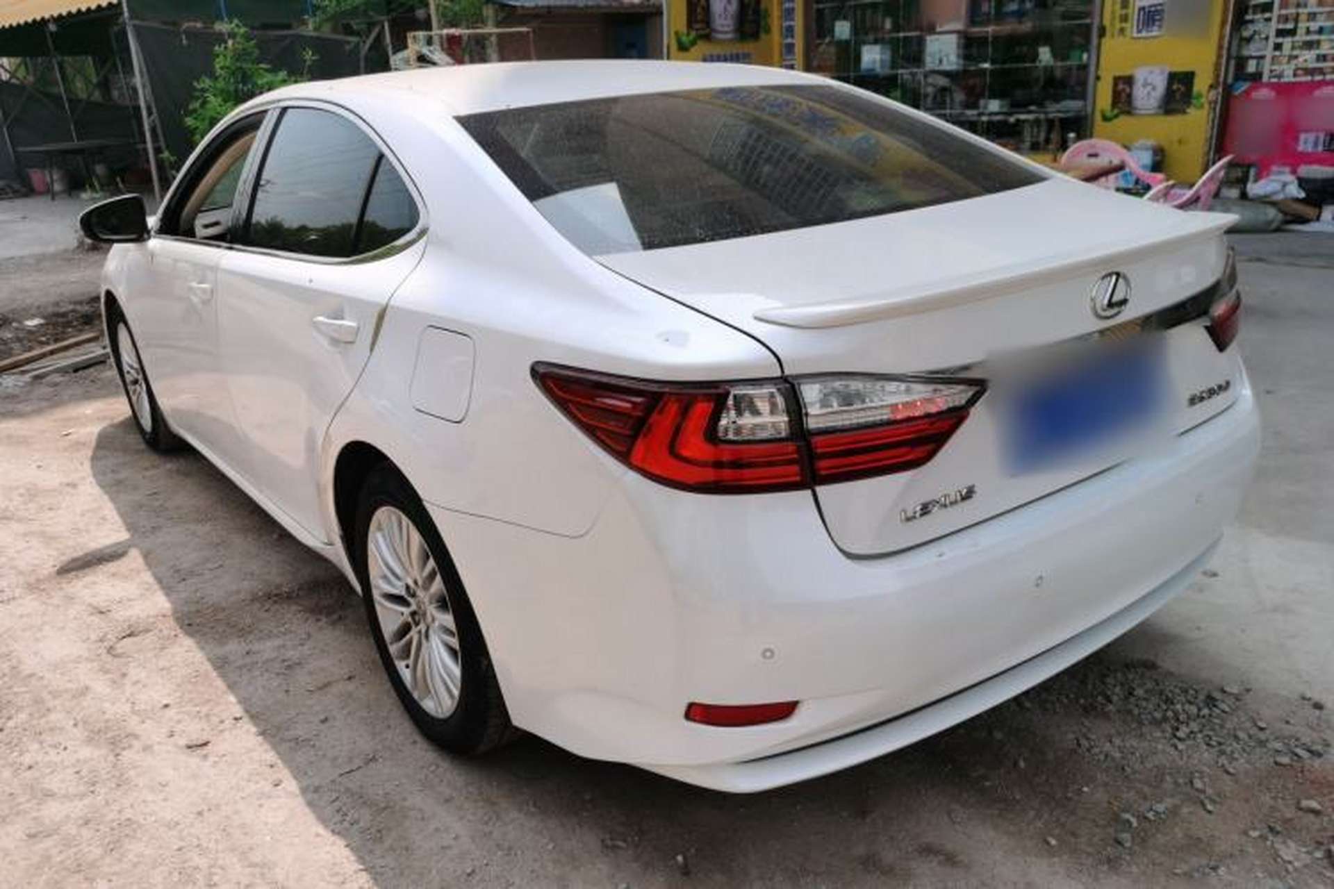 Used Lexus ES 2015 200 Elite Edition Rear Left 45 Deg