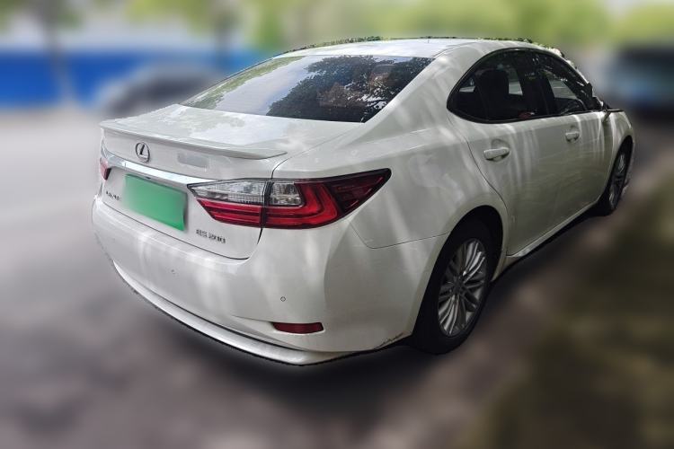 Used Lexus ES 2015 200 Elite Edition Rear Right 45 Deg