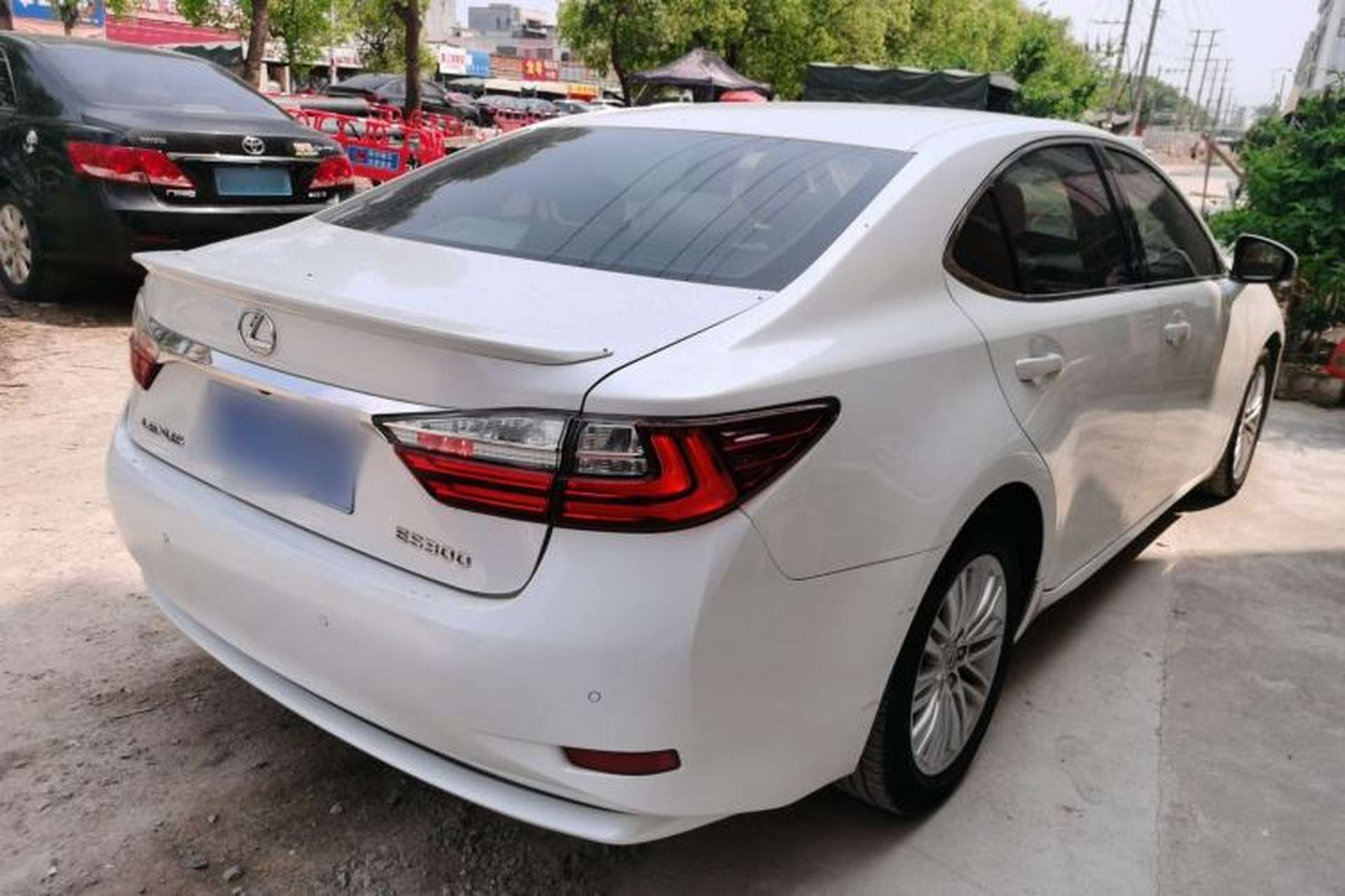 Used Lexus ES 2015 200 Elite Edition Rear Right 45 Deg