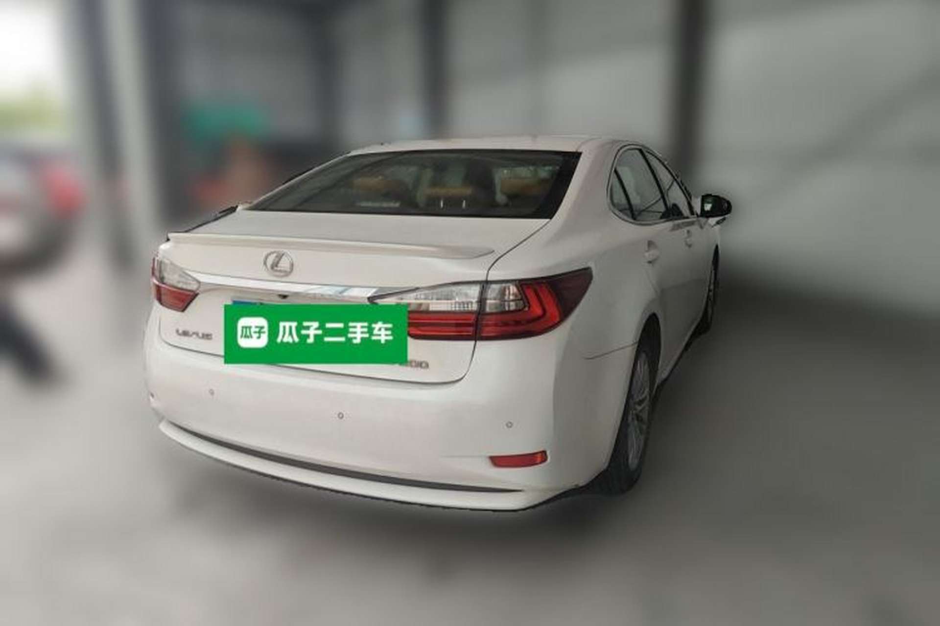 Used Lexus ES 2015 200 Elite Edition Rear Right 45 Deg