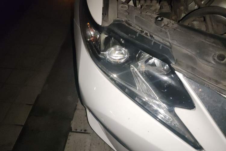 Used Lexus ES 2015 200 Elite Edition Right Front Headlight