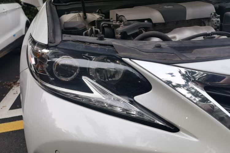 Used Lexus ES 2015 200 Elite Edition Right Front Headlight