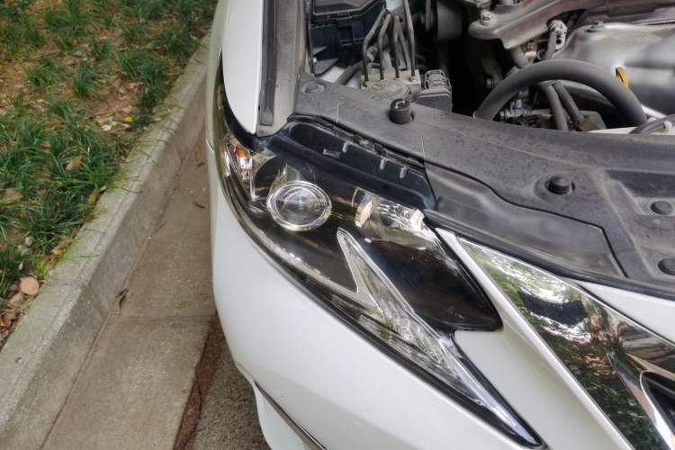 Used Lexus ES 2015 250 Elegant Edition Right Front Headlight