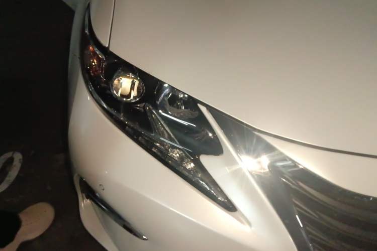 Used Lexus ES 2015 200 Elite Edition Right Front Headlight