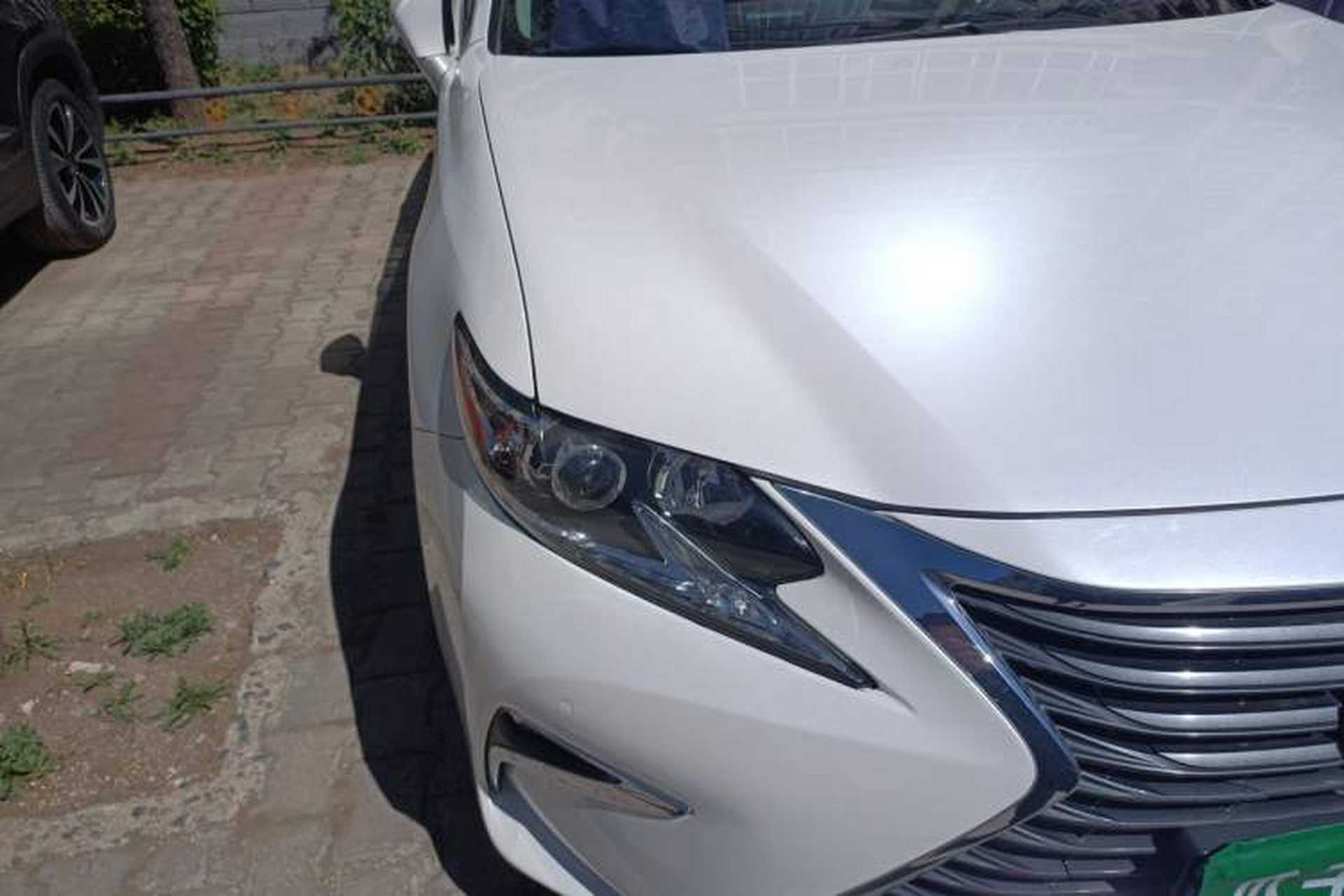Used Lexus ES 2015 200 Elite Edition Right Front Headlight