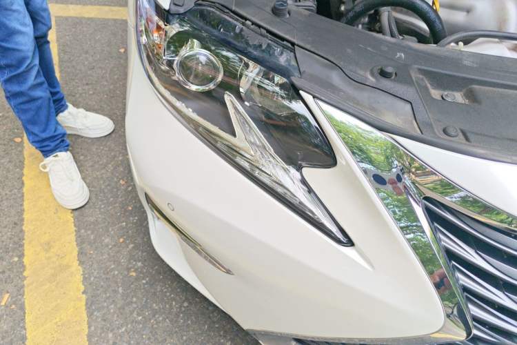 Used Lexus ES 2015 200 Elite Edition Right Front Headlight
