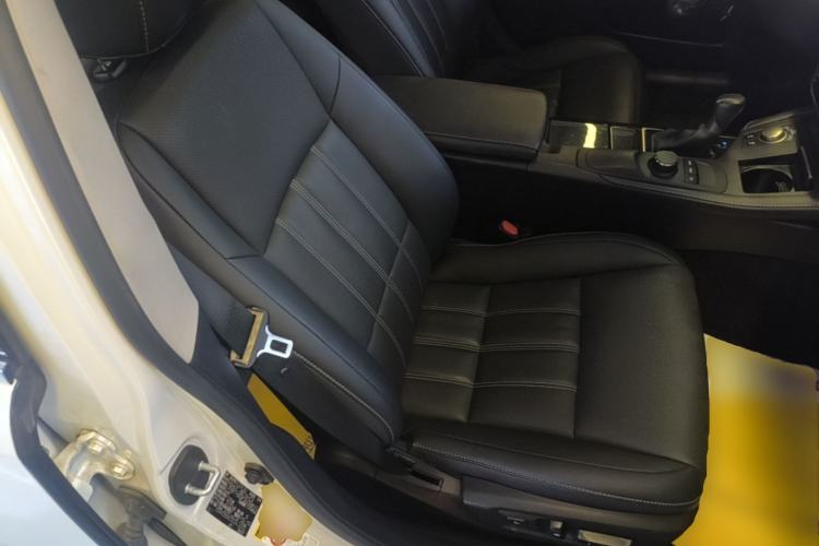 Used Lexus ES 2015 200 Elite Edition Right Front Seat