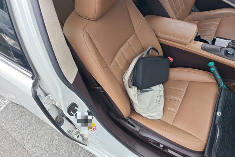 Used Lexus ES 2015 200 Elite Edition Right Front Seat