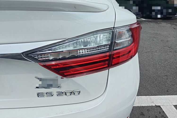Used Lexus ES 2015 200 Elite Edition Right Rear Taillight