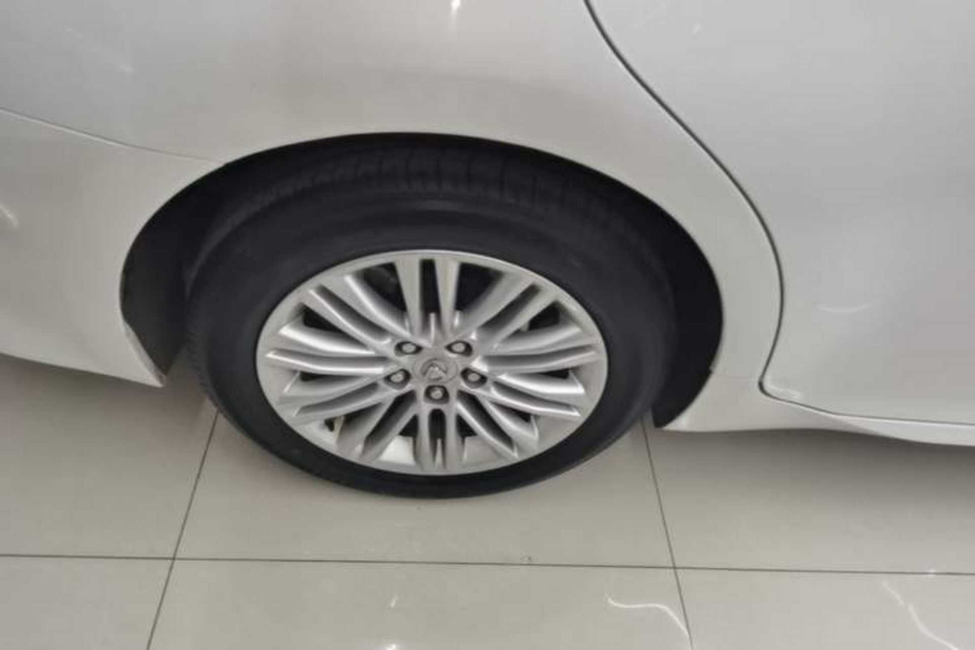 Used Lexus ES 2015 250 Elegant Edition Right Rear Wheel Hub