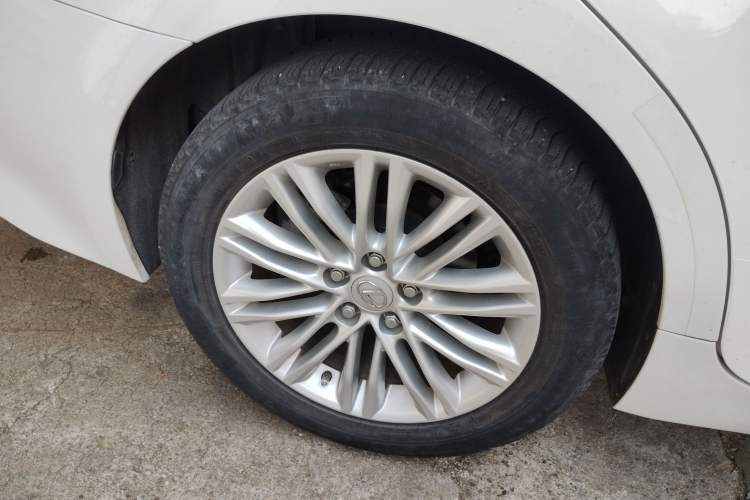 Used Lexus ES 2015 200 Elite Edition Right Rear Wheel Hub