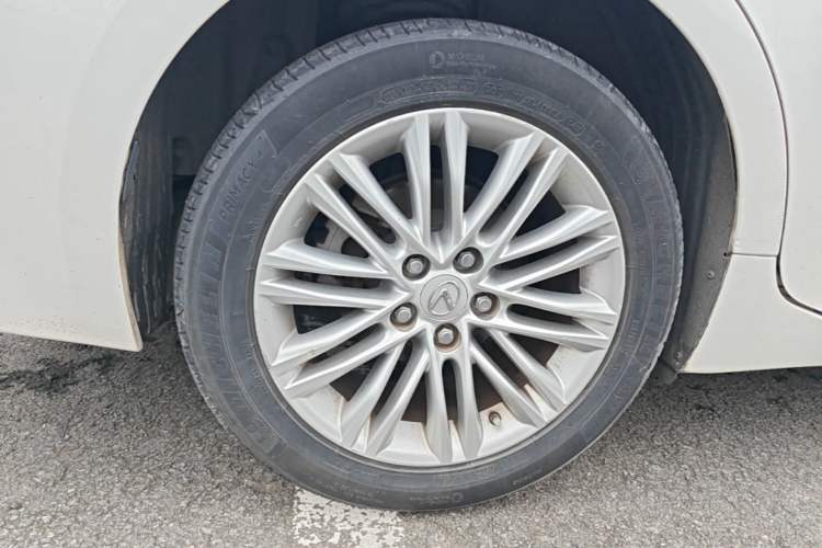 Used Lexus ES 2015 200 Elite Edition Right Rear Wheel Hub