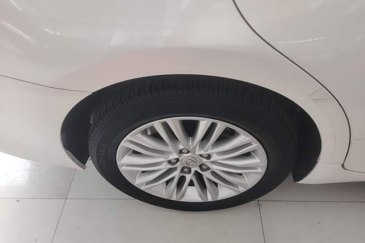 Used Lexus ES 2015 200 Elite Edition Right Rear Wheel Hub