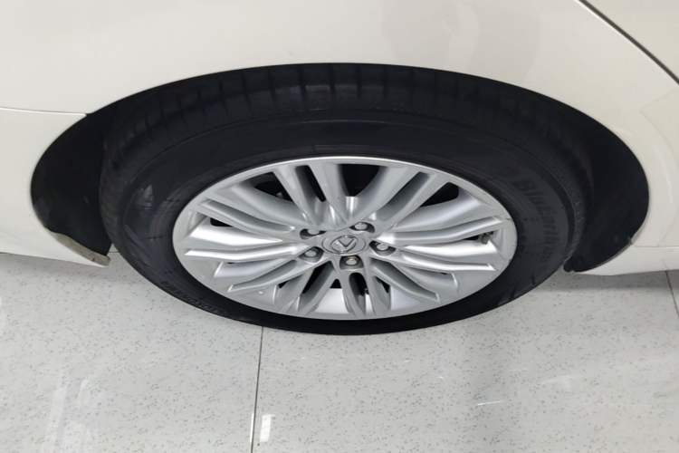 Used Lexus ES 2015 200 Elite Edition Right Rear Wheel Hub