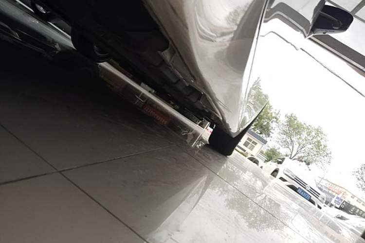 Used Lexus ES 2015 200 Elite Edition Right Side Sill