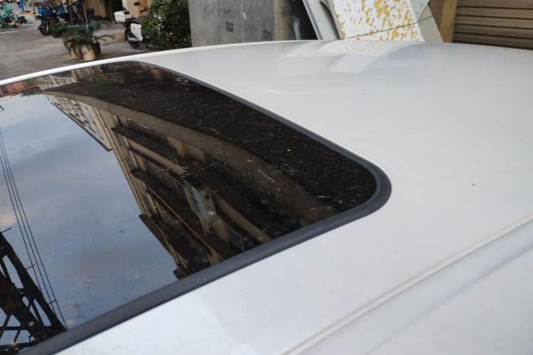 Used Lexus ES 2015 200 Elite Edition Roof