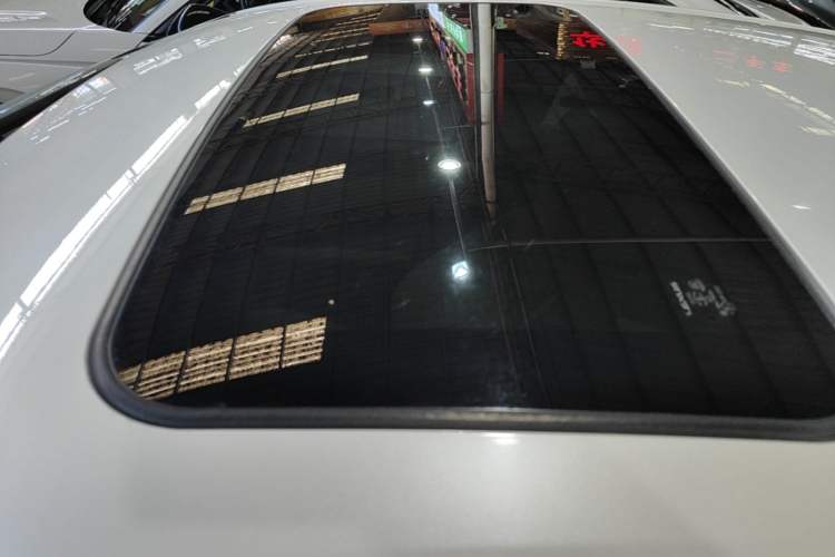 Used Lexus ES 2015 200 Elite Edition Roof