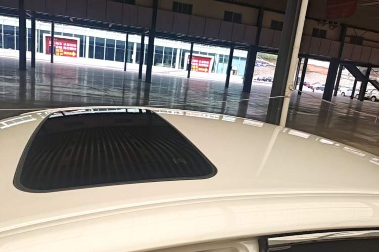 Used Lexus ES 2015 200 Elite Edition Roof