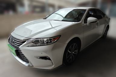 Used Lexus ES 2015 300h Comfort Edition