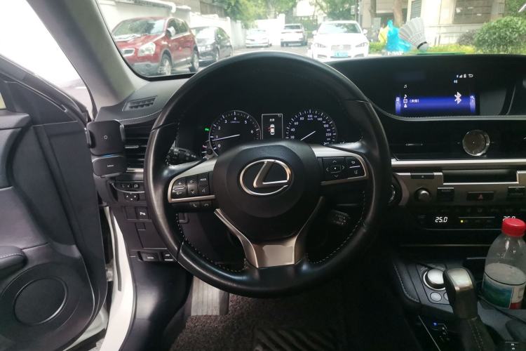 Used Lexus ES 2015 200 Elite Edition Steering Wheel