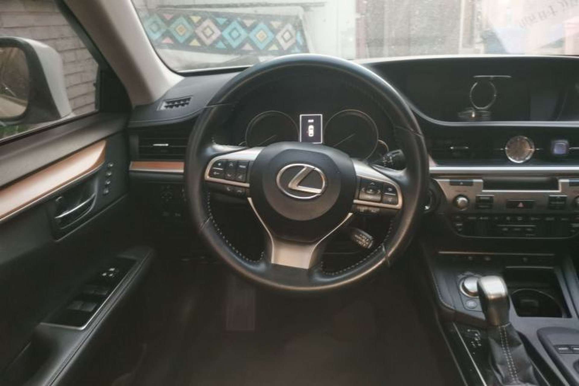 Used Lexus ES 2015 300h Luxury Edition Steering Wheel