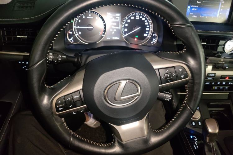 Used Lexus ES 2015 200 Elite Edition Steering Wheel
