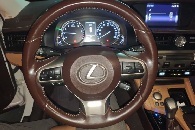 Used Lexus ES 2015 200 Elite Edition Steering Wheel