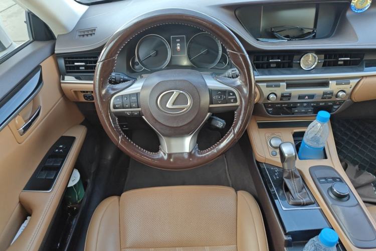 Used Lexus ES 2015 200 Elite Edition Steering Wheel