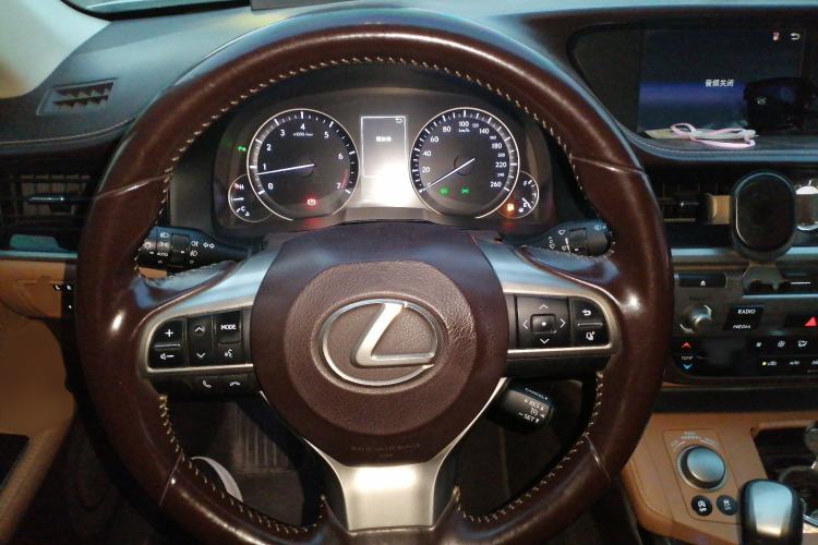 Used Lexus ES 2015 200 Elite Edition Steering Wheel