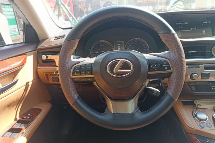 Used Lexus ES 2015 200 Elite Edition Steering Wheel
