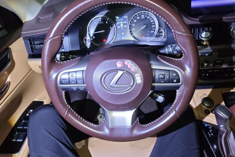 Used Lexus ES 2015 200 Elite Edition Steering Wheel