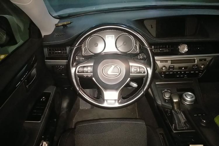 Used Lexus ES 2015 200 Elite Edition Steering Wheel