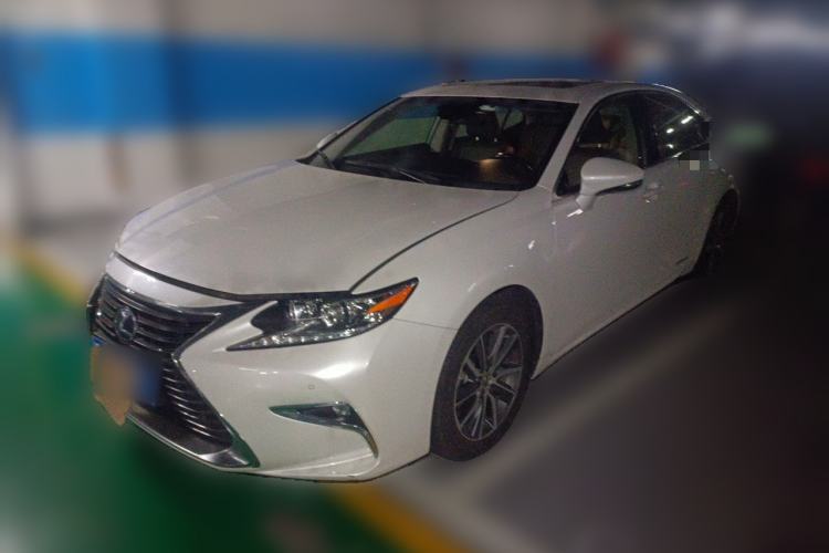 Used Lexus ES 2015 300h Comfort Edition Guazi used car, China used car export, Used car for sale, Used  cars, Cheapest cars for sale