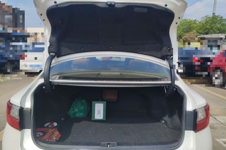 Used Lexus ES 2015 200 Elite Edition Trunk