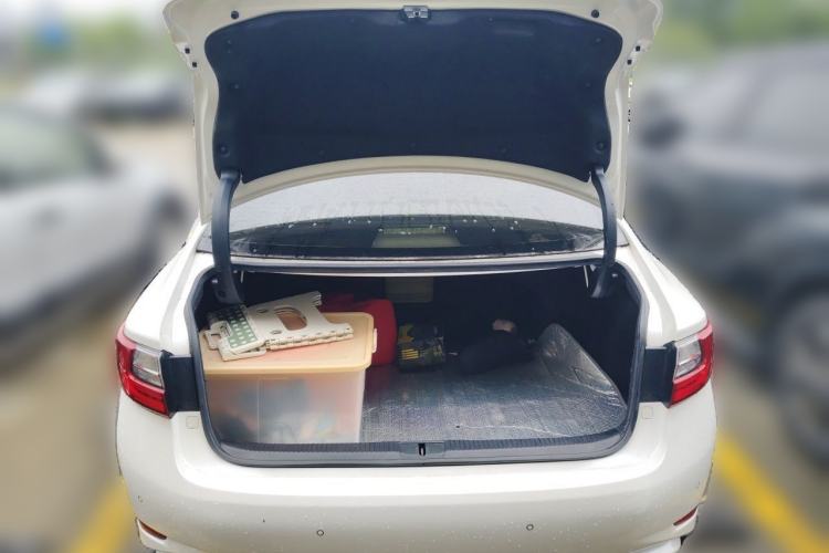 Used Lexus ES 2015 200 Comfort Edition Trunk