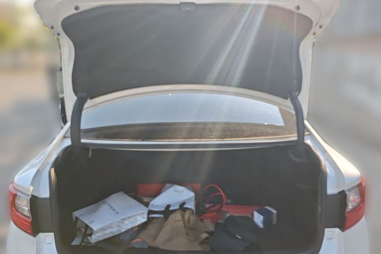 Used Lexus ES 2015 300h Comfort Edition Trunk