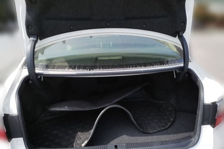 Used Lexus ES 2015 200 Elite Edition Trunk