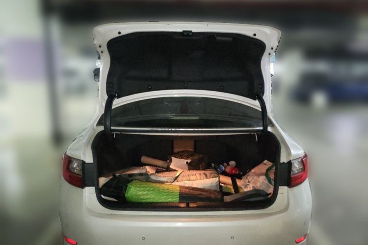 Used Lexus ES 2015 200 Elite Edition Trunk