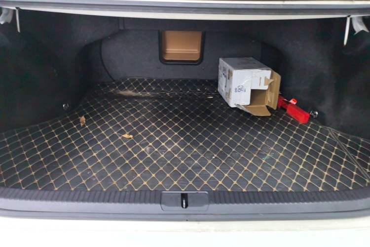 Used Lexus ES 2015 200 Elite Edition Trunk