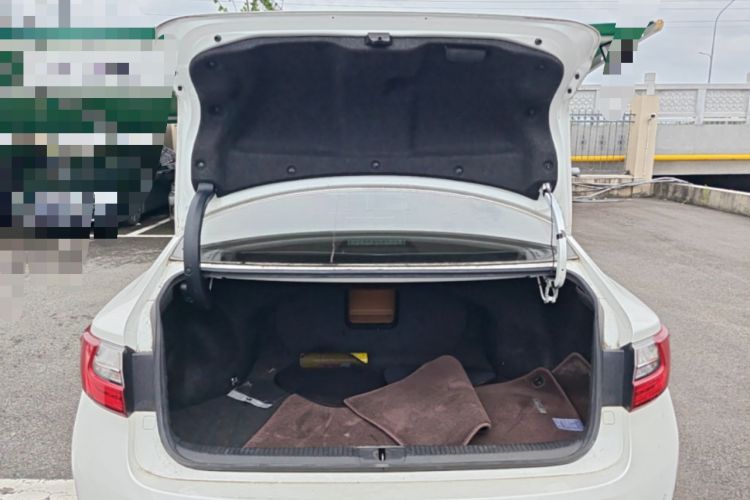 Used Lexus ES 2015 200 Elite Edition Trunk