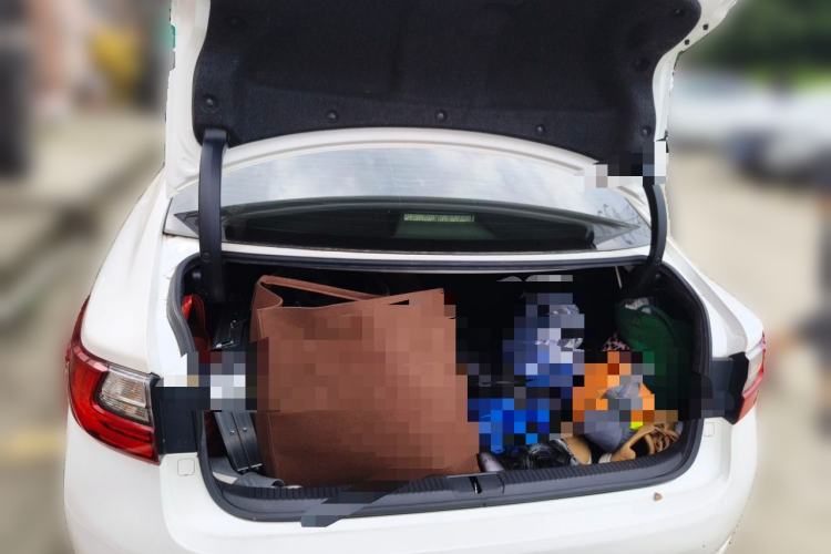Used Lexus ES 2015 250 Elegant Edition Trunk