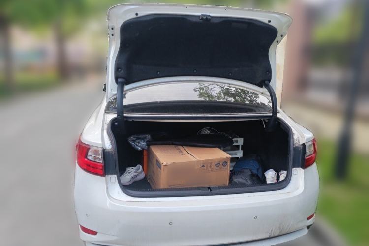 Used Lexus ES 2015 200 Elite Edition Trunk