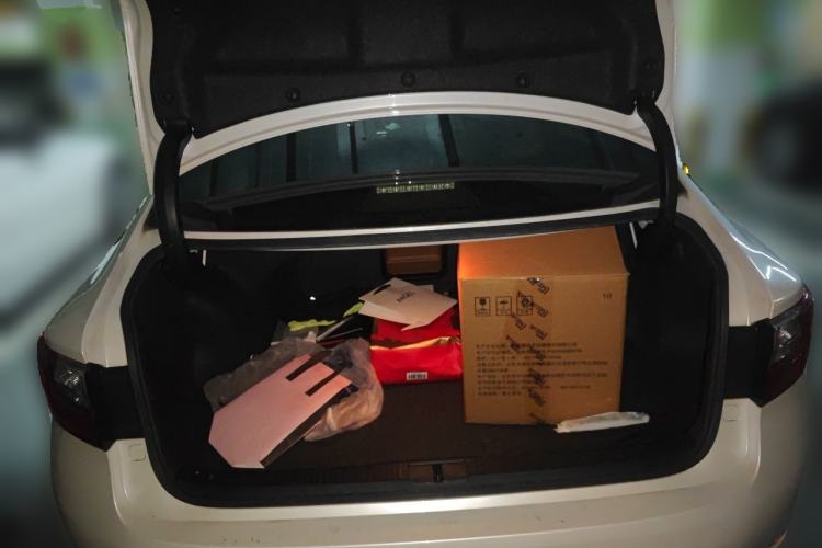 Used Lexus ES 2015 200 Comfort Edition Trunk