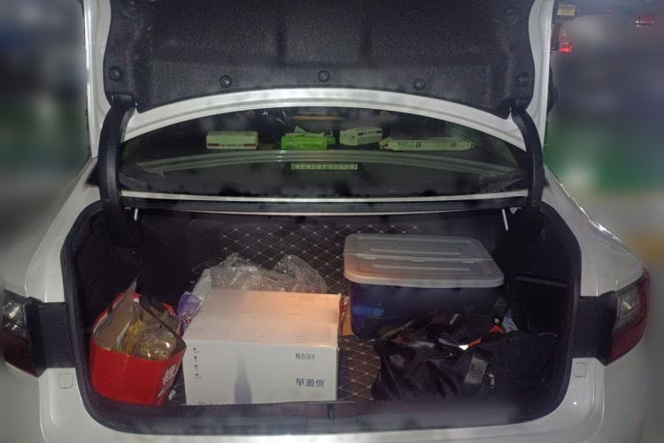 Used Lexus ES 2015 300h Comfort Edition Trunk