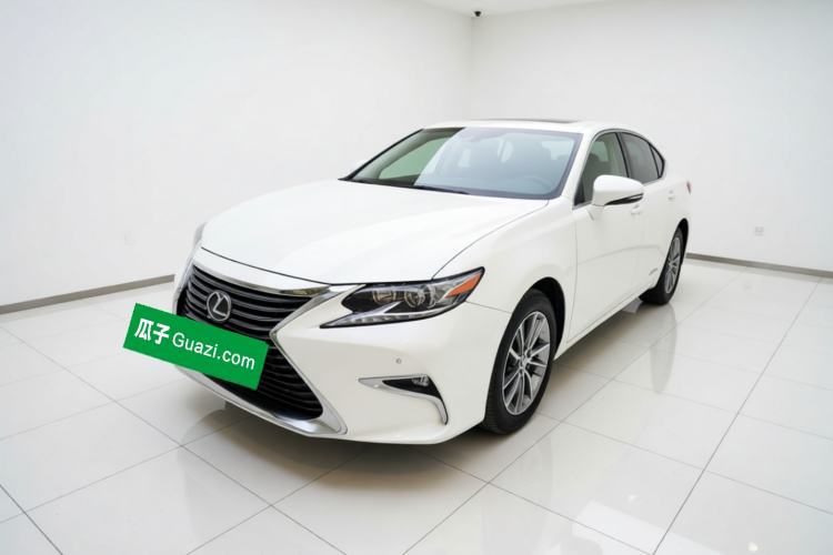 Used Lexus ES 2015 300h Comfort Edition Guazi used car, China used car export, Used car for sale, Used cars, Cheapest cars for sale