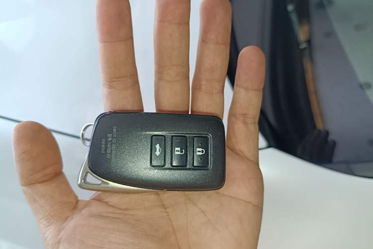 Used Lexus ES 2015 200 Elite Edition Vehicle Key